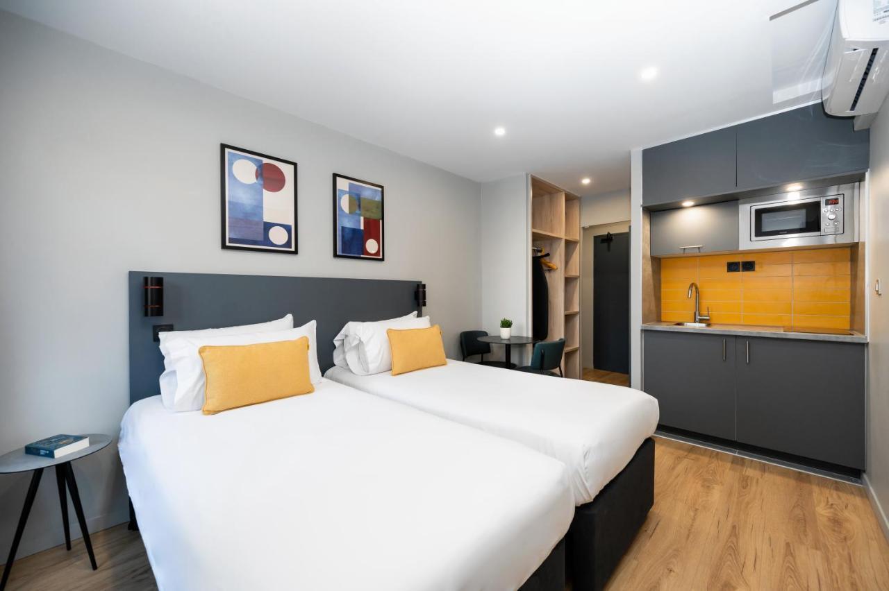 Staycity Aparthotels Paris Gare De L'Est Εξωτερικό φωτογραφία